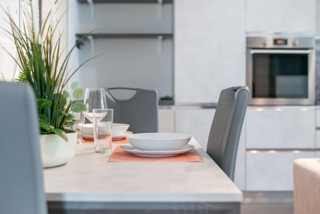 We Home - Uptown74 Bloom Apartment - Milano Exterior foto