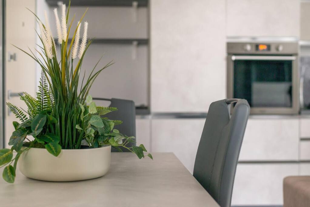 We Home - Uptown74 Bloom Apartment - Milano Exterior foto